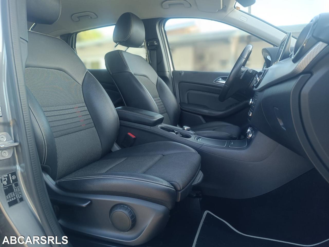MERCEDES - Classe B - B 180 d Automatic - FINANZIA