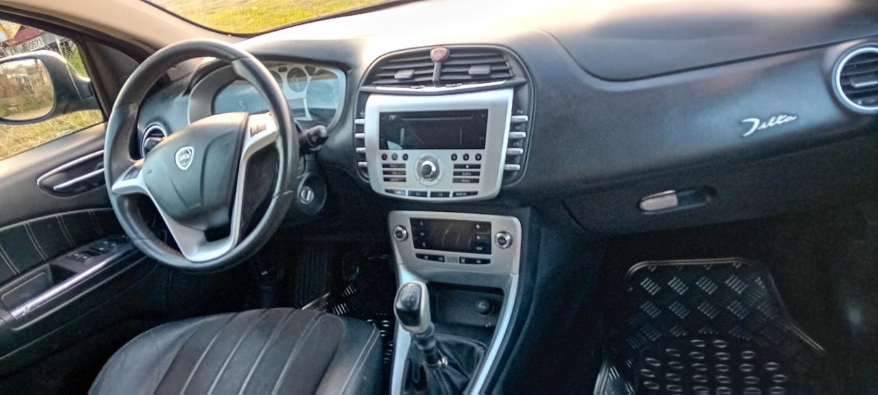 Lancia Delta 1.6 MJT DPF Platino