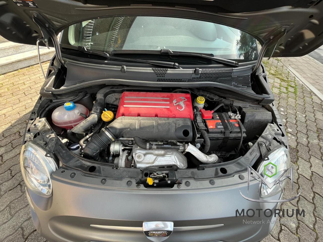 Abarth F595 1.4 t-jet 165cv