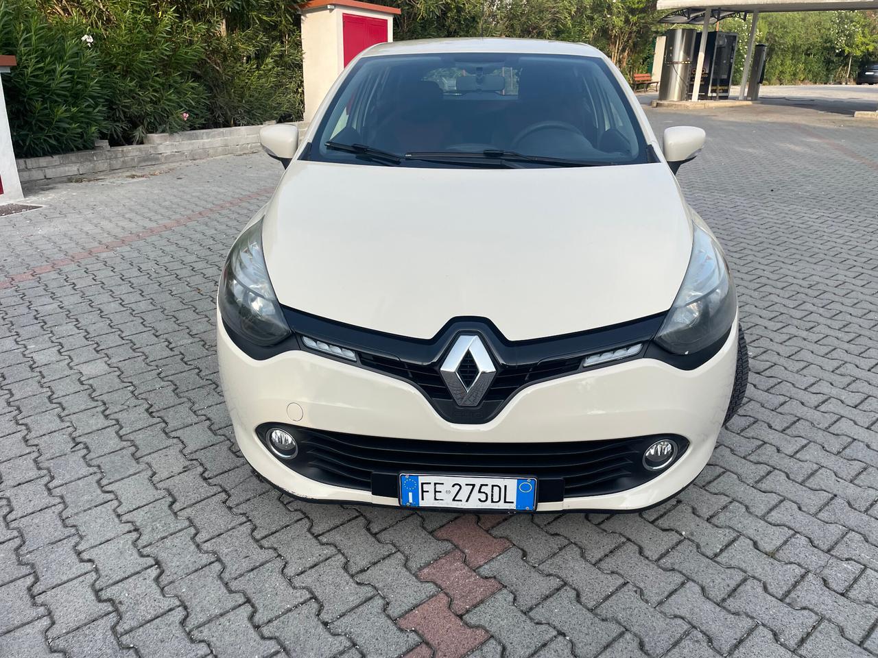 Renault Clio 1.5 DCI DIESEL