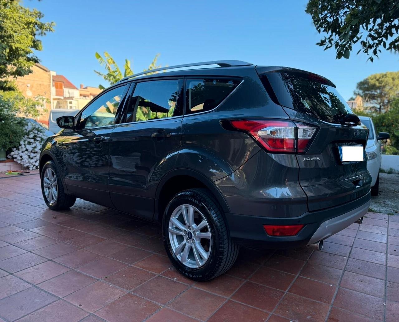 Ford Kuga 2.0 TDCI 120 CV S&S 2WD Business
