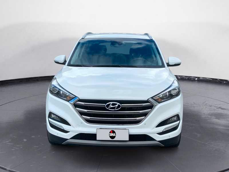 HYUNDAI Tucson 1.7 crdi Xpossible 2wd 141cv DcT