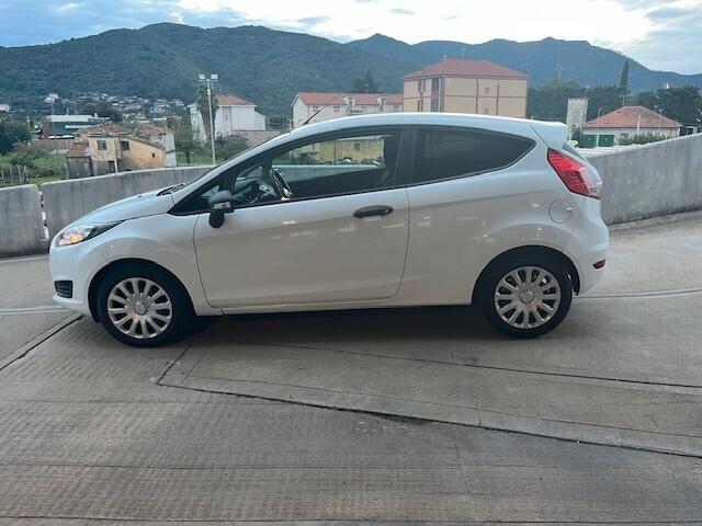 Ford Fiesta Autocarro