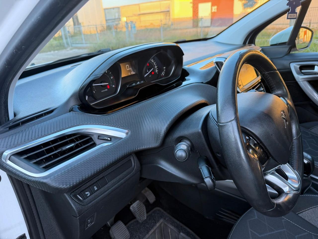 Peugeot 2008 DIESEL 1.6 Blue HDi EURO 6E