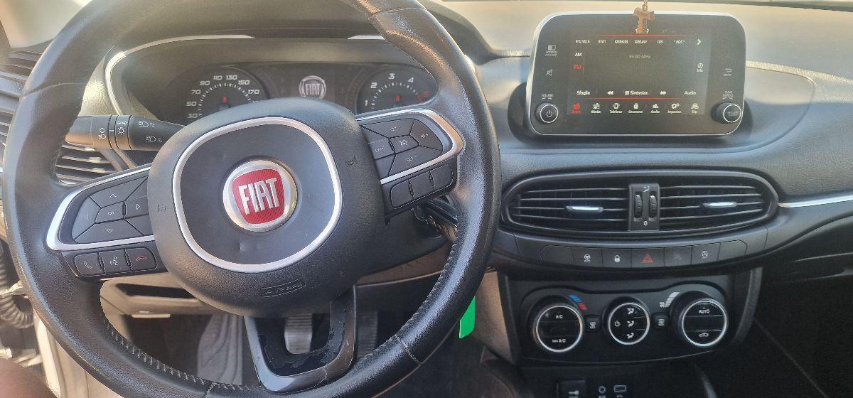 FIAT Tipo 1.6 Mjt S&S 5p. Lounge