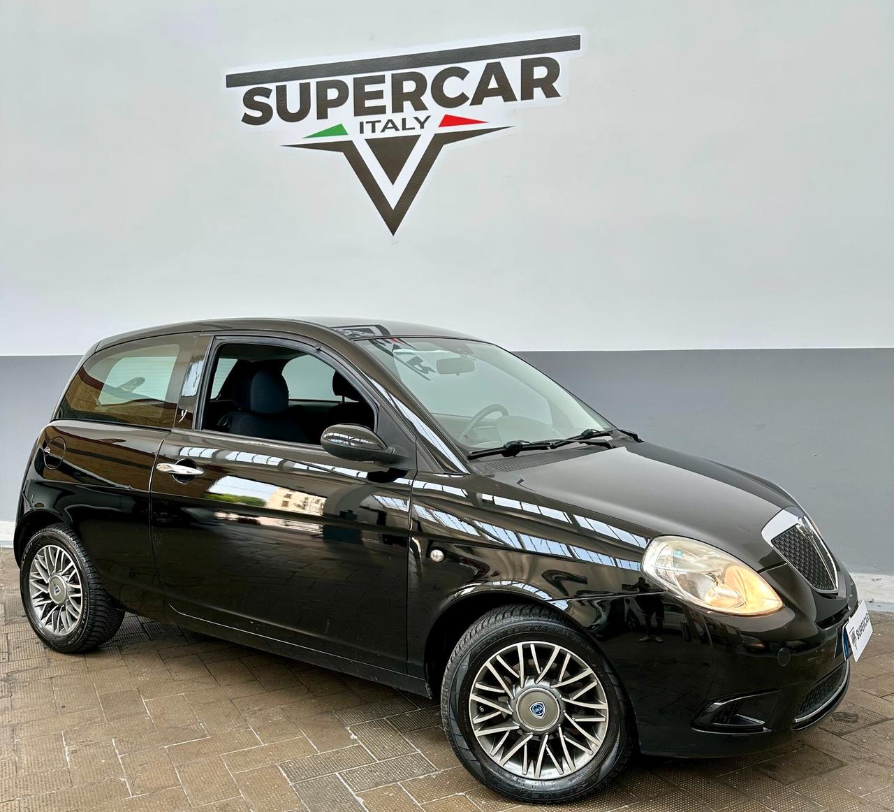Lancia Ypsilon 1.2 Benz (Euro 4), ok neopat, uni propriet, impeccabile