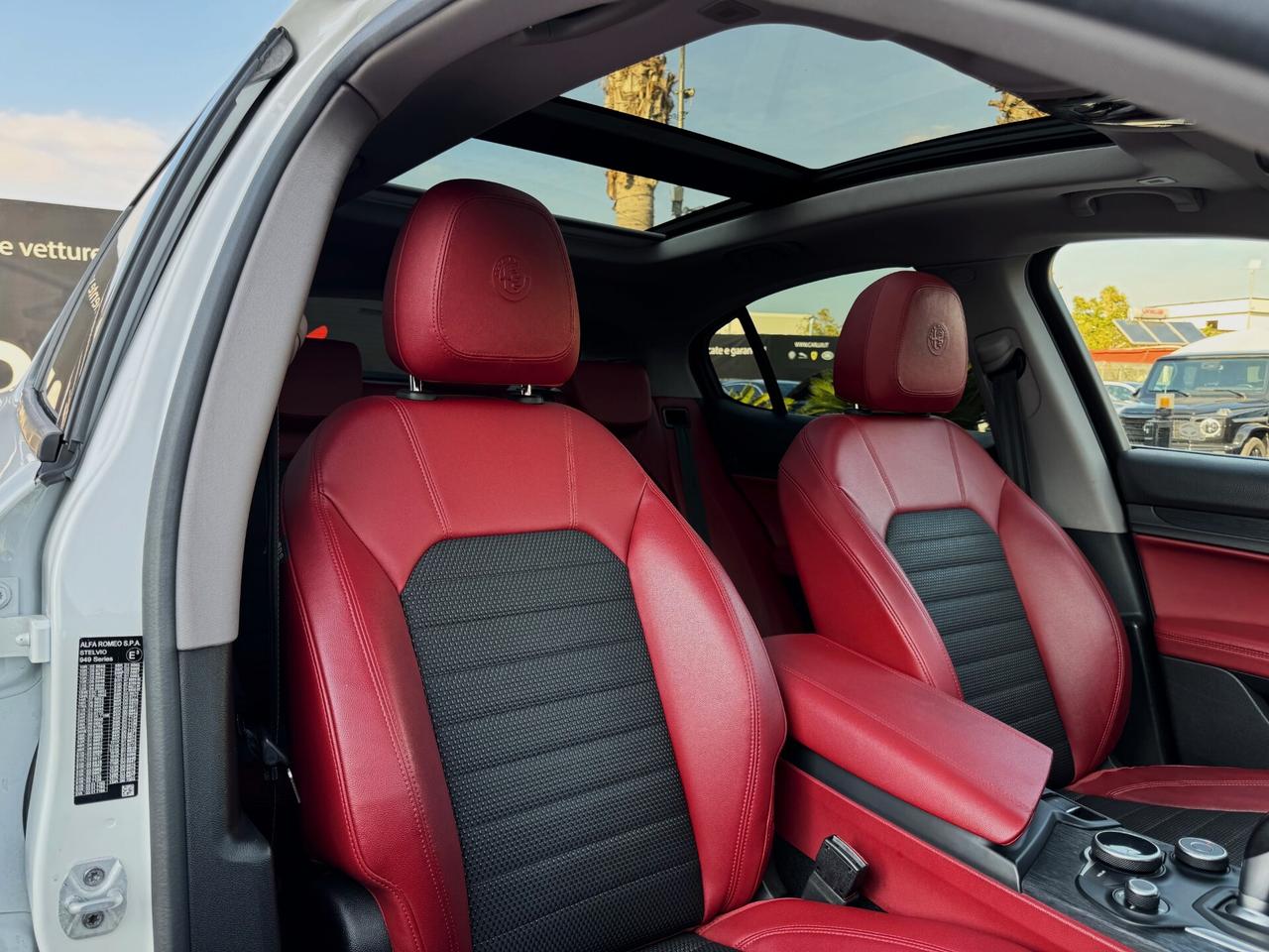 Alfa Romeo Stelvio 2.2 Turbo Diesel Super Q4 210CV TETTO