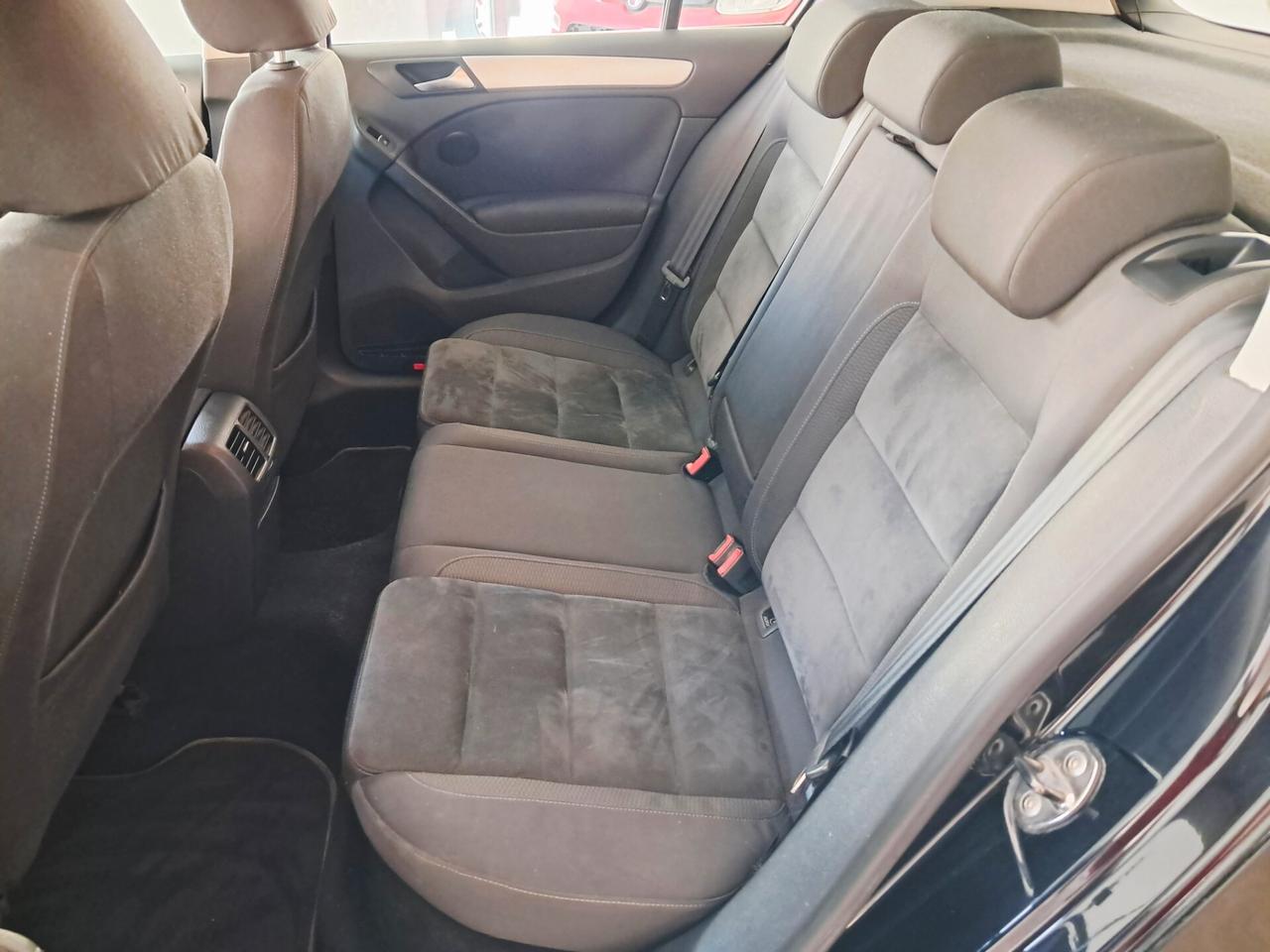 Volkswagen Golf 2.0 TDI 110CV