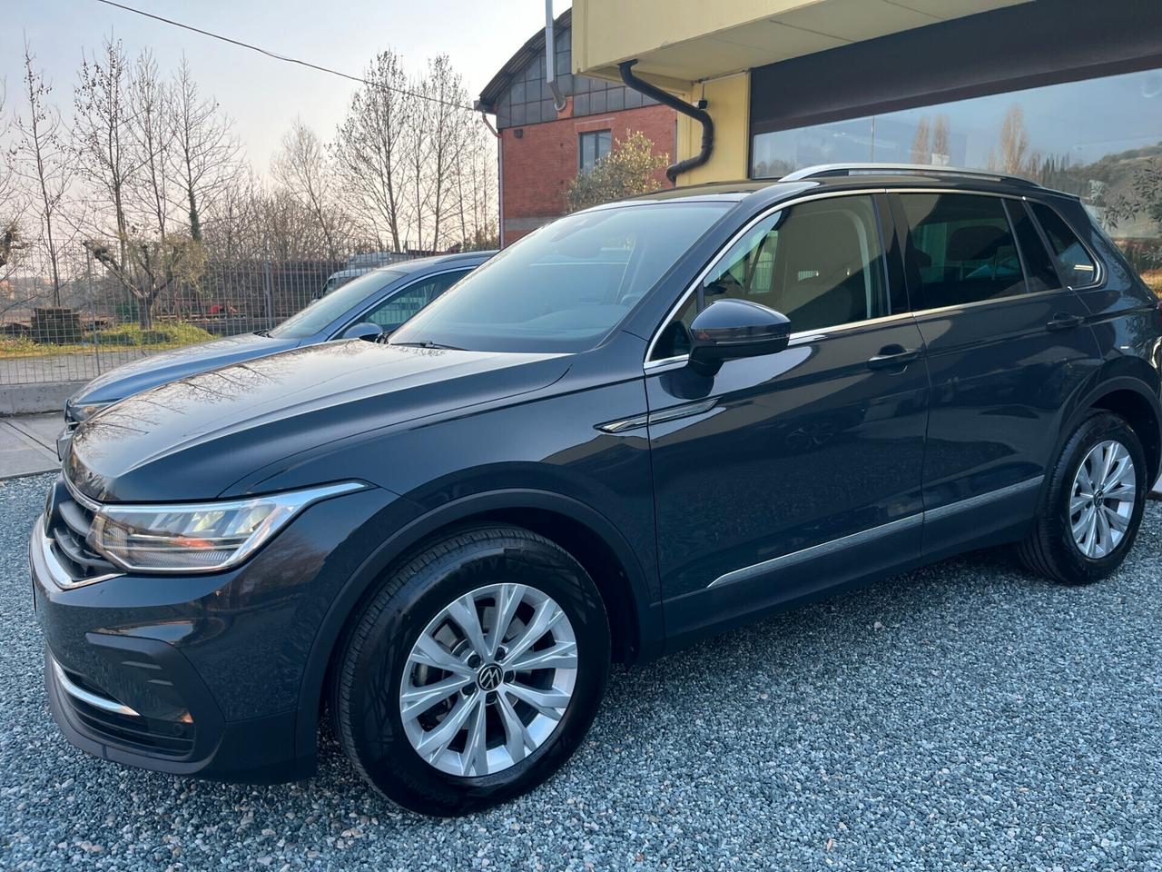 Volkswagen Tiguan 2.0 TDI 150 CV SCR DSG 11/2022 **km 83698**