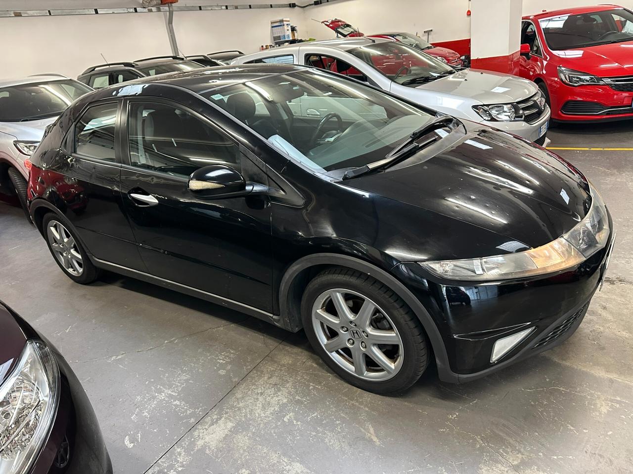 Honda Civic 1.8 i-VTEC 5p. Comfort