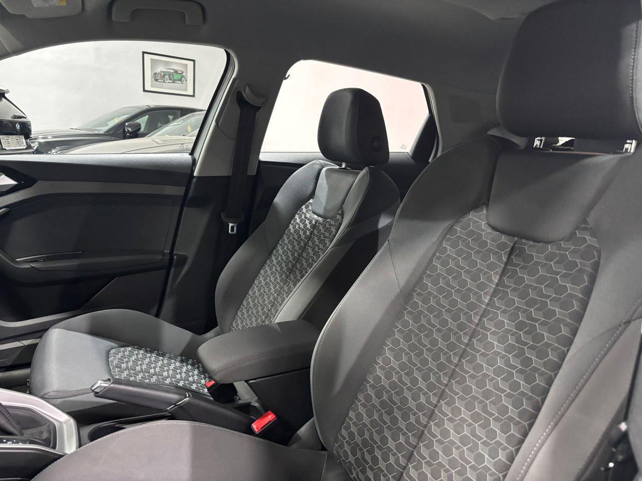 AUDI A1 CITYCARVER 30TFSI S-TRONIC