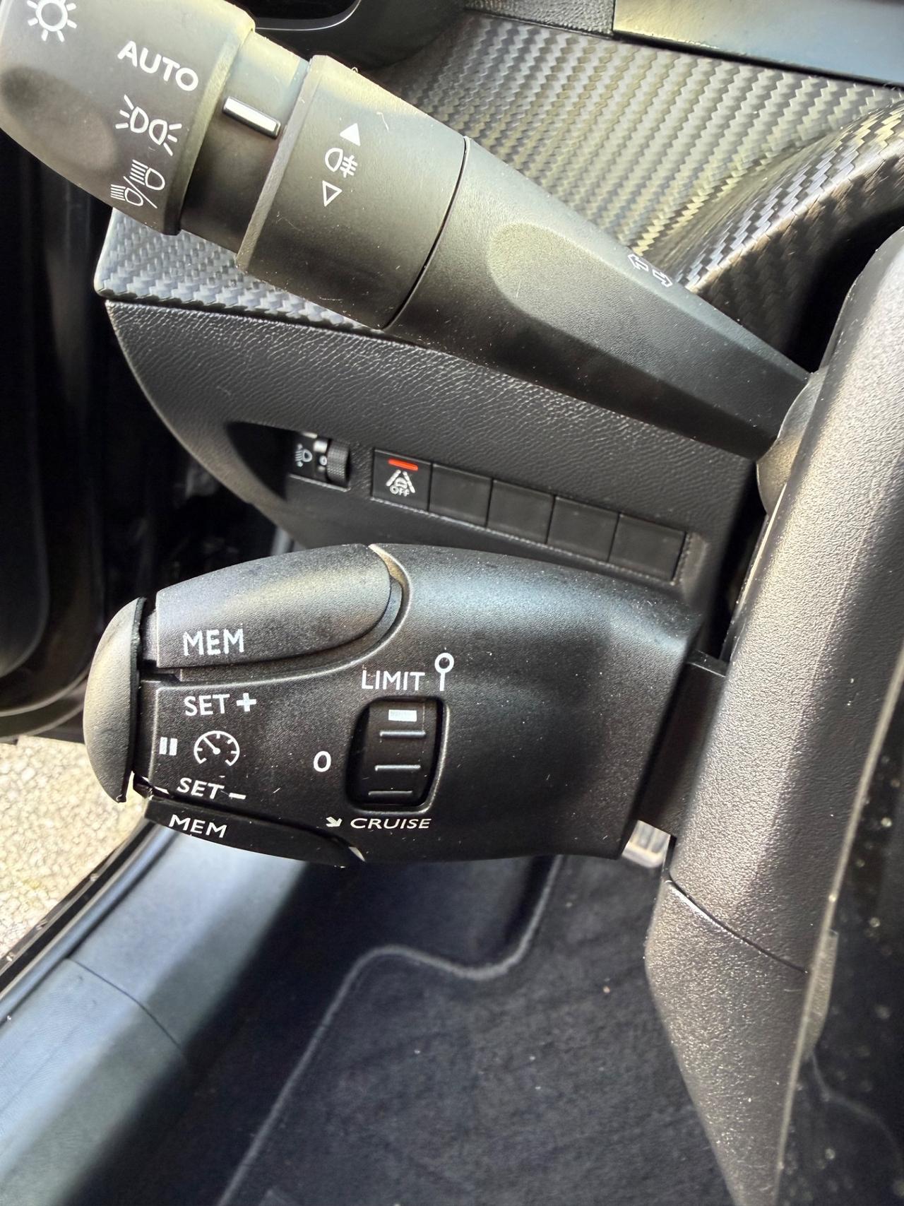 Peugeot 208 1.2 Benzina Allure Pack