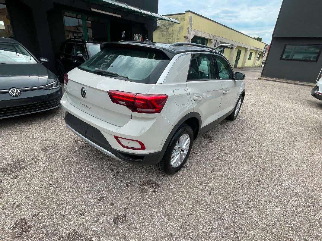 Volkswagen T-Roc 1.0 tsi Life 110cv LED VIRTUAL PDC