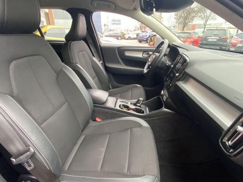 Volvo XC40 T3 Business Plus