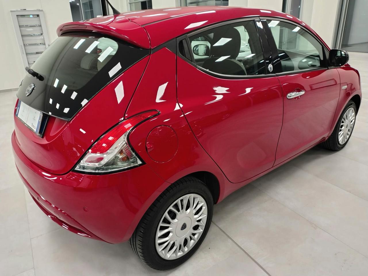 Lancia Ypsilon 1.2 69 CV 5 porte GPL Ecochic Gold