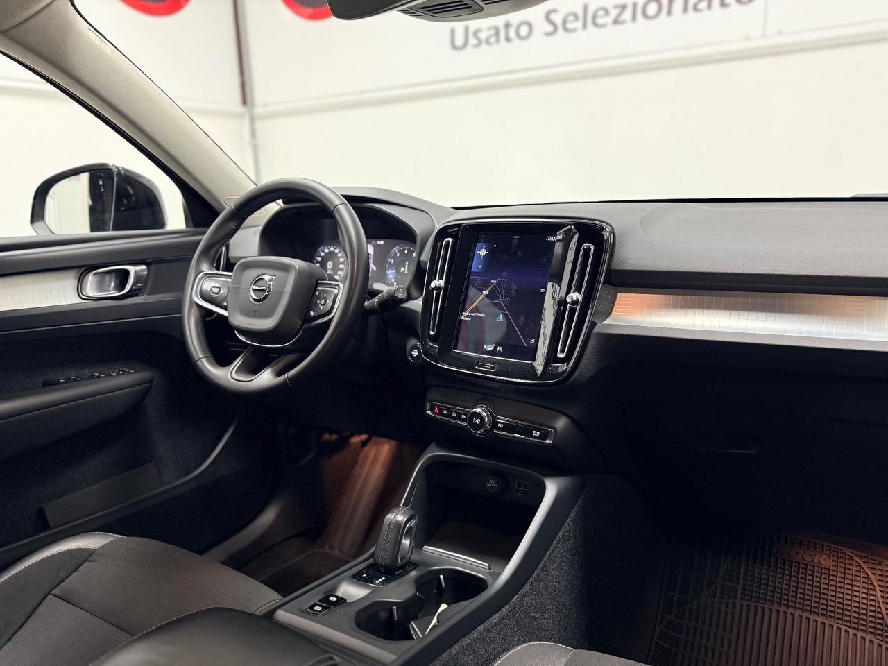 Volvo XC40 1.5 163cv T3 Geartronic Inscription 10/2019 Euro 6D