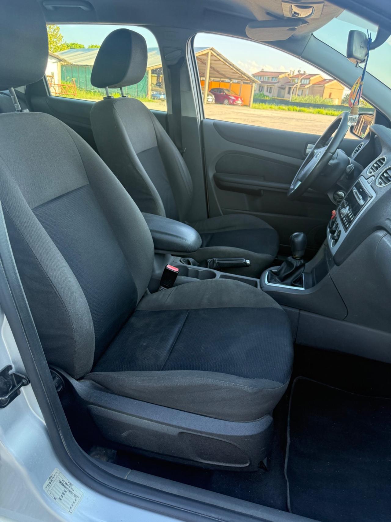 Ford Focus StationWagon 1.6 TDCi neopatentati UNIPRO