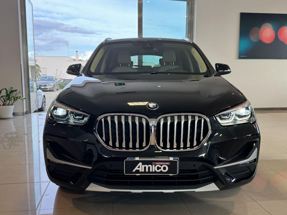 BMW X1 sDrive 18d xLine Pelle/Ambient Light