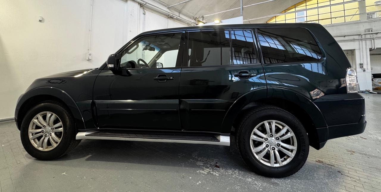 Mitsubishi Pajero 3.2 DI-D 16V 5p. Intense DPF