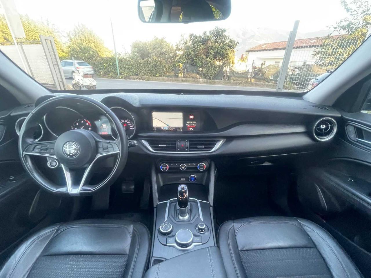 Alfa Romeo Stelvio 2.2 t Executive Q4 210cv auto