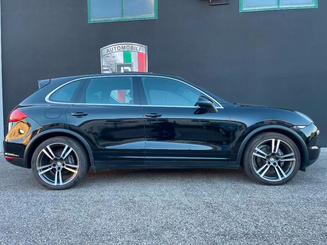 Porsche Cayenne 3.0 V6 tdi tiptronic TETTO