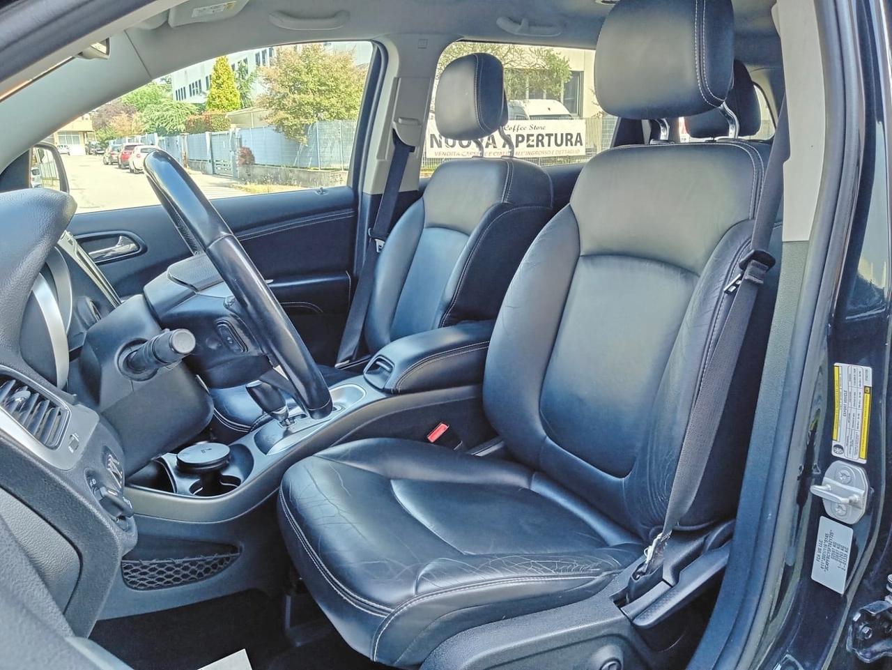 Fiat Freemont 2.0 Mjt 170 CV 4x4 Automatik*Navi*Pelle*Camera