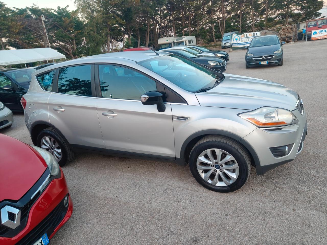 Ford Kuga 2.0 TDCi 136 CV 4WD Titanium