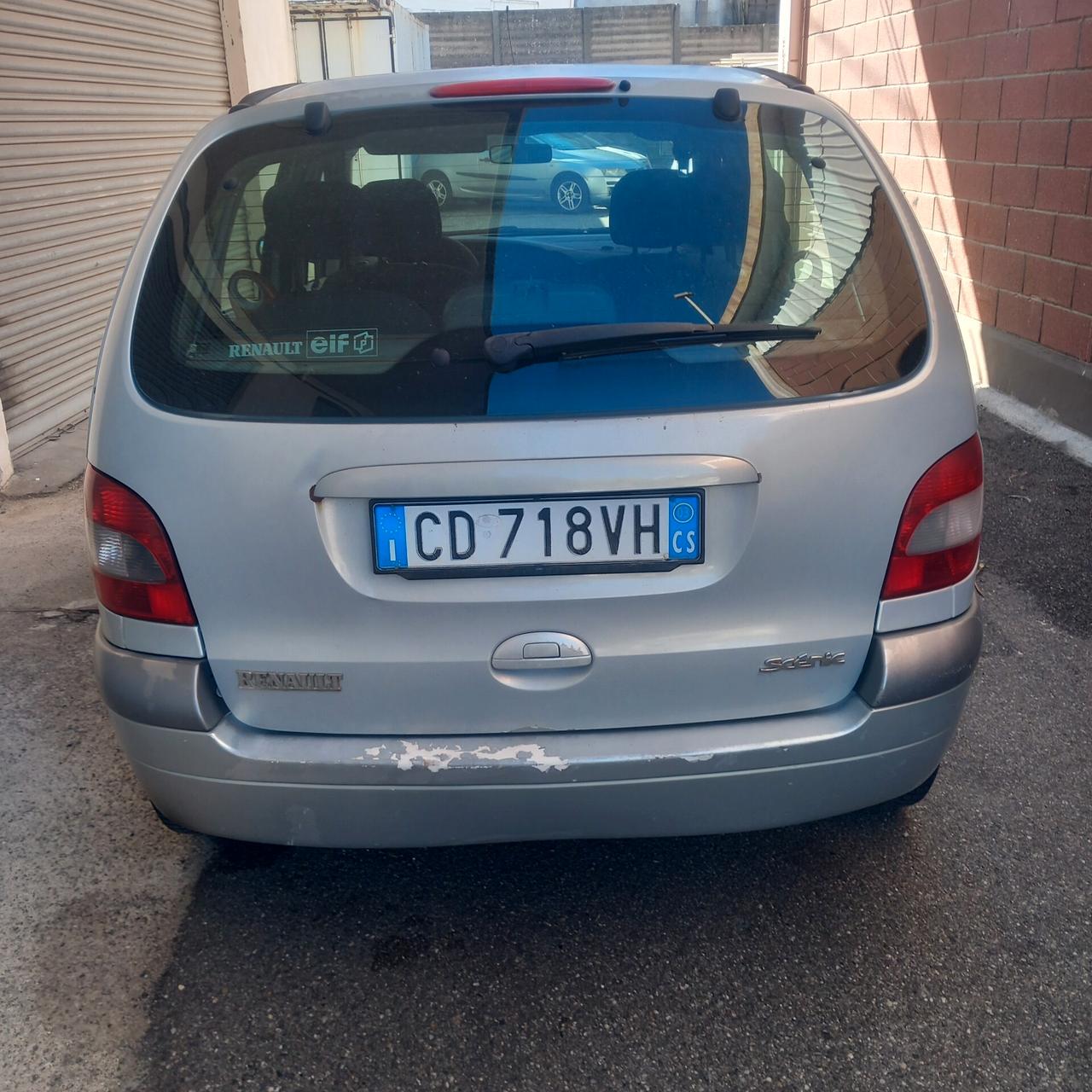 Renault Scenic Grand Scénic 1.9 dCi Luxe Dynamique