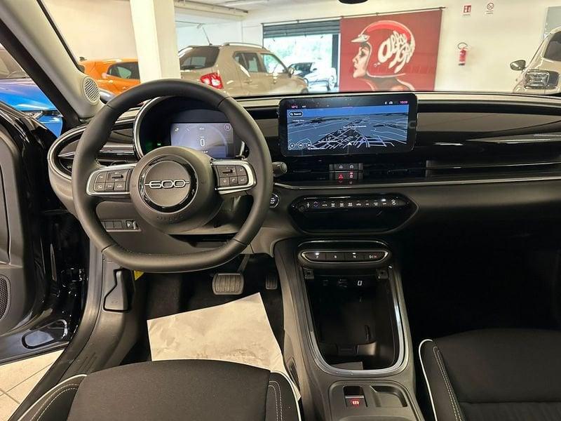 FIAT 600 600 Hybrid 110 CV DCT MHEV PACK COMFORT + PACK STYLE