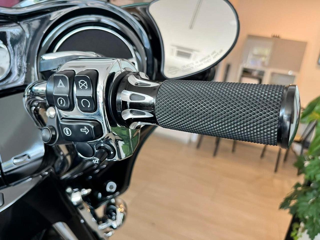 Harley-davidson Touring Street Glide