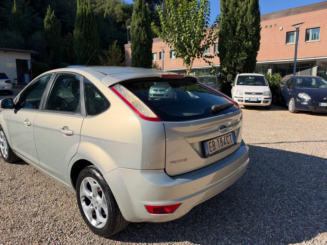 Ford Focus 1.6 (100CV) 5p. Titanium