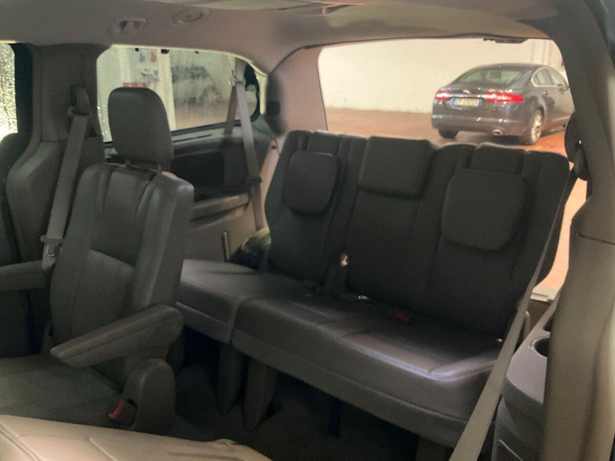 Lancia Voyager 2.8 Turbodiesel Gold 163 CV