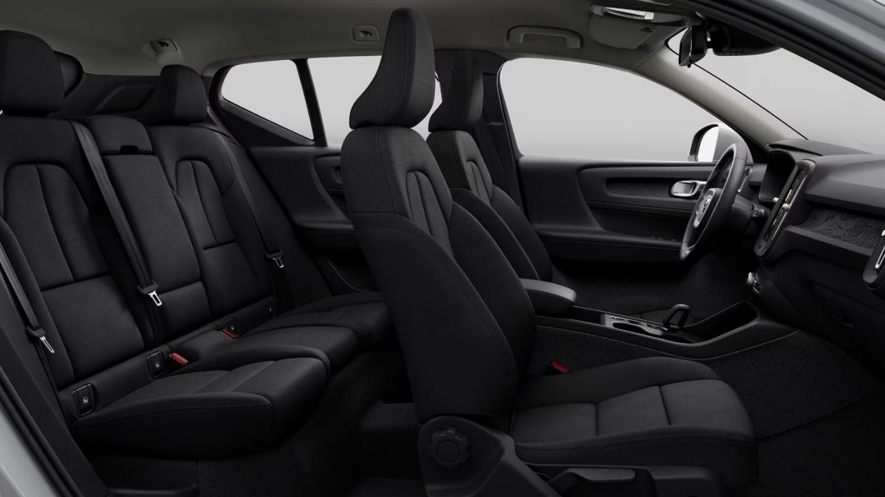 VOLVO Xc40 B3 Mild Hybrid Automatico Essential