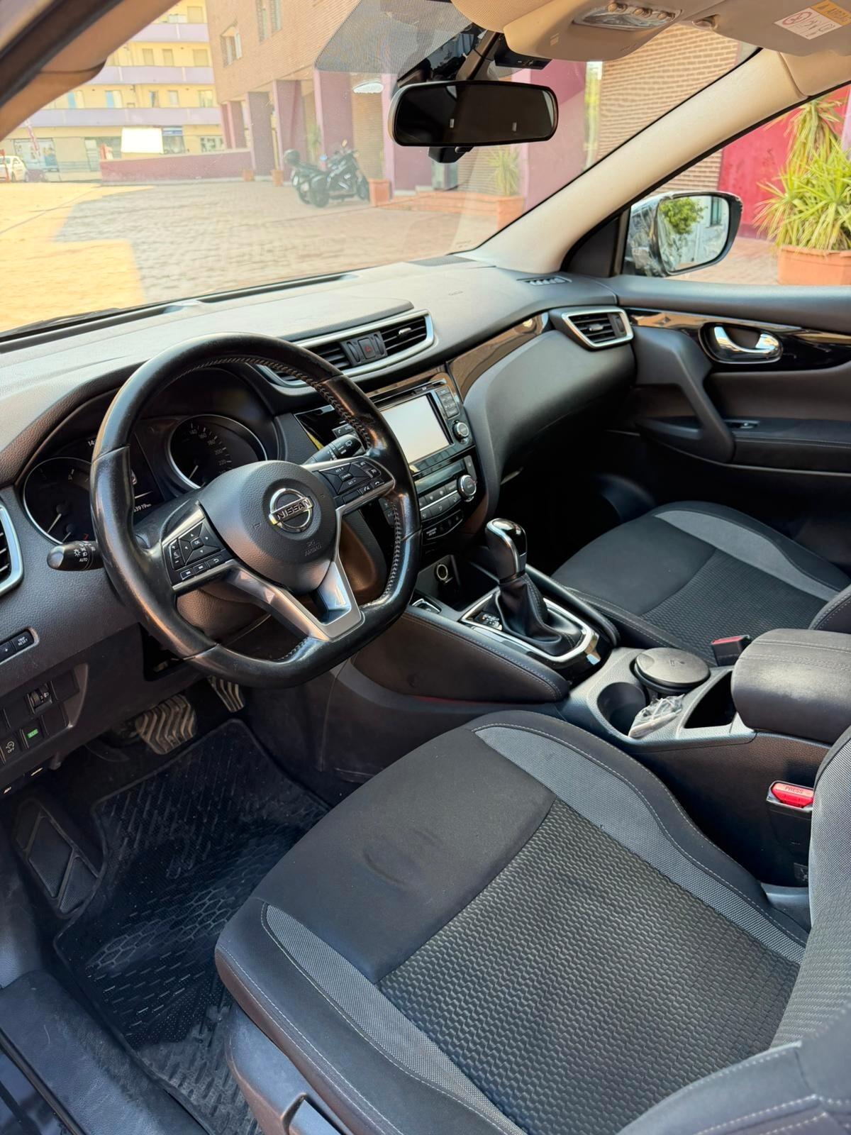 Nissan Qashqai 1.5 dCi Visia