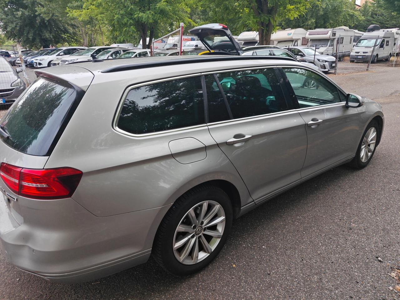Volkswagen Passat Variant 2.0 TDI DSG Highline BlueMotion Technology
