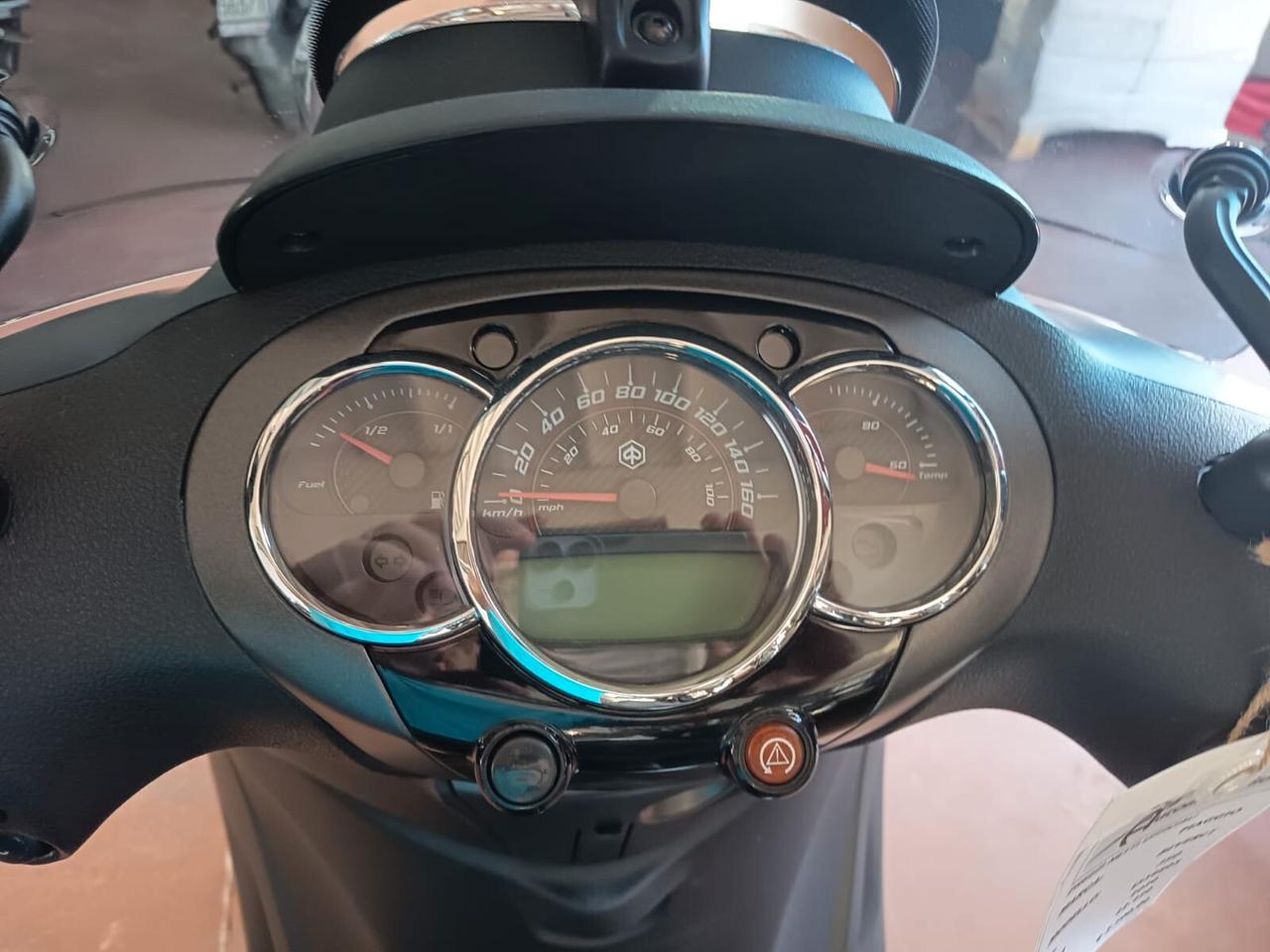Piaggio Beverly 350