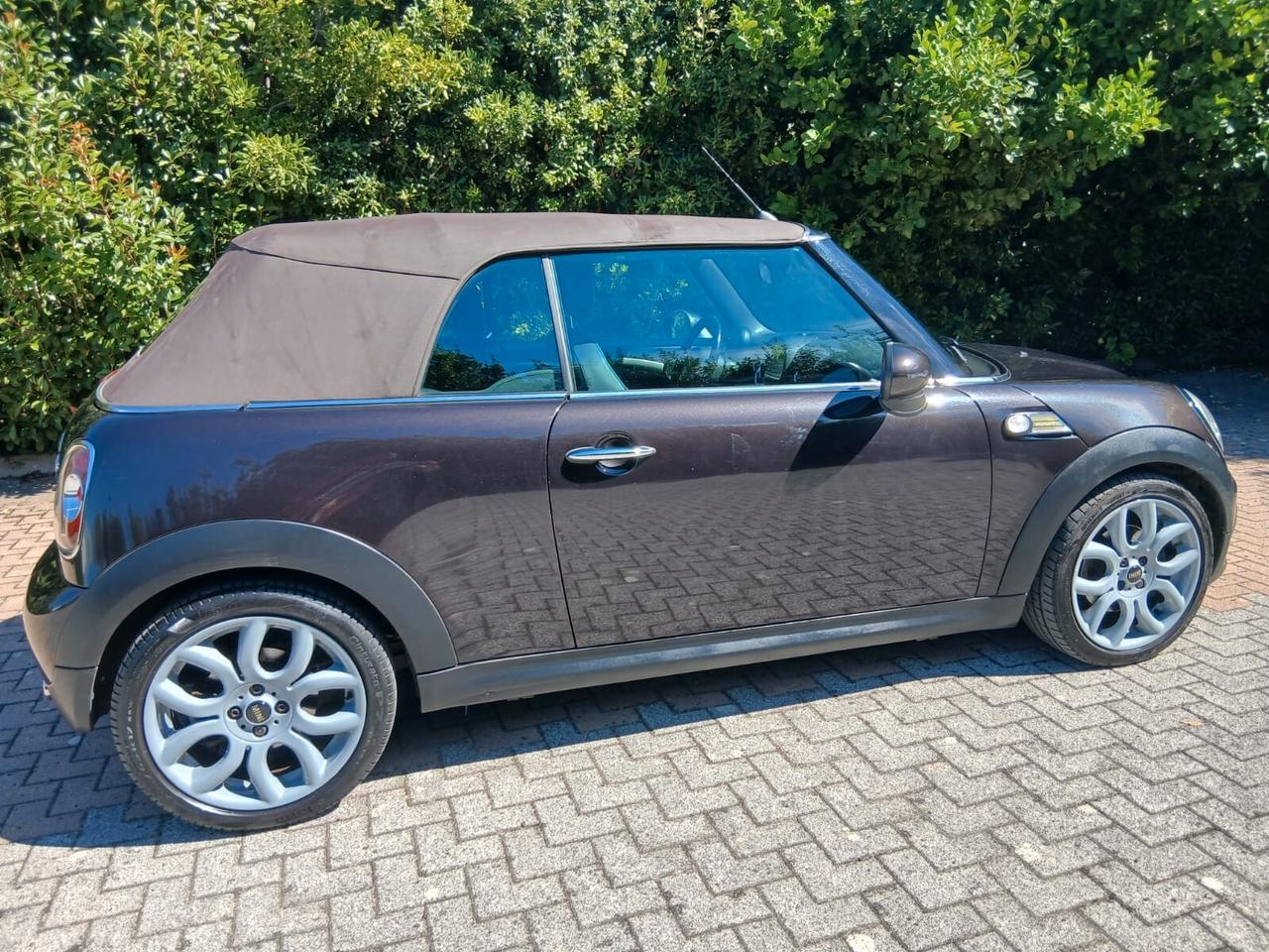 Mini Cooper Coupe 1.6 Coupé
