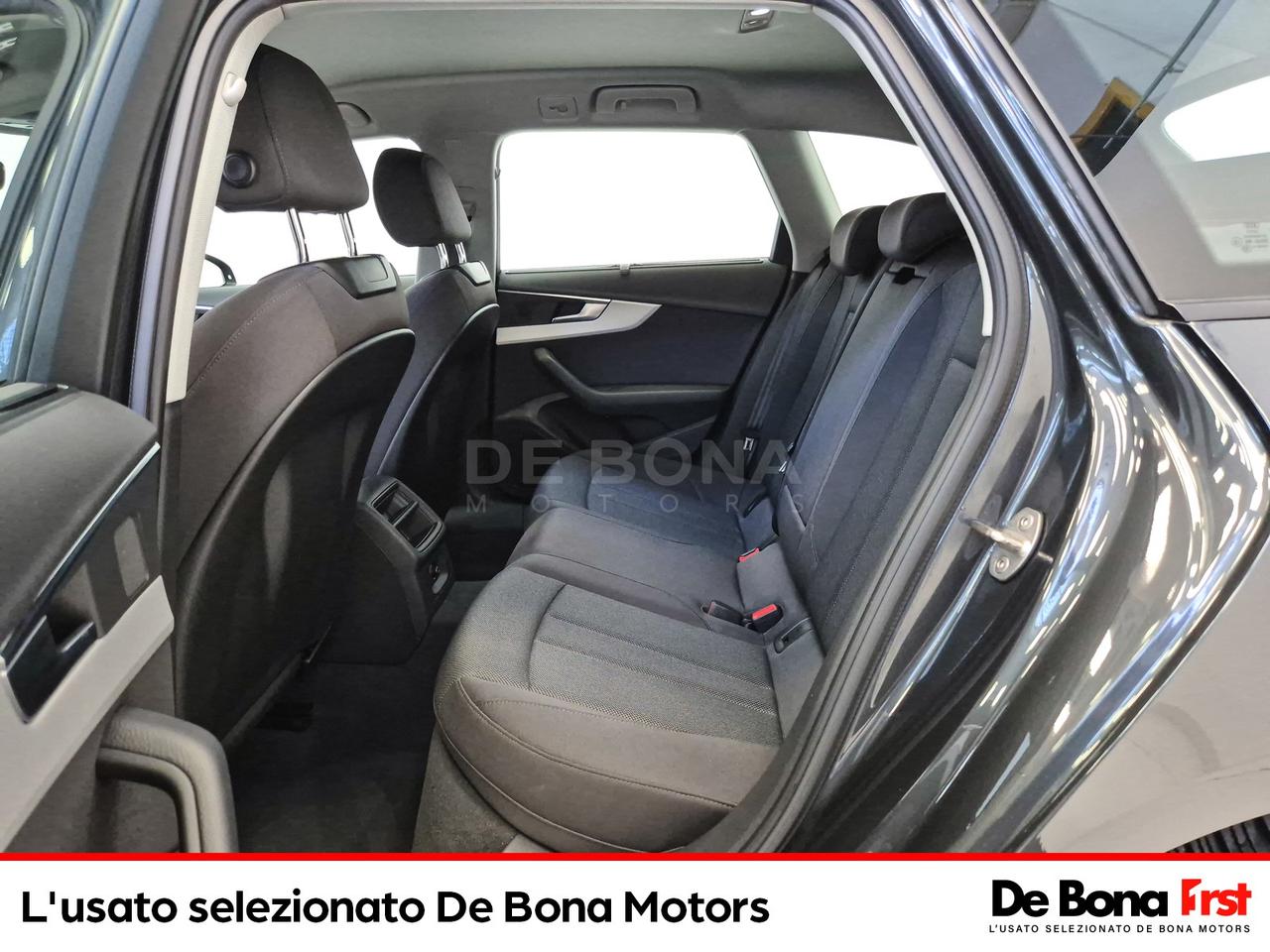 Audi A4 avant 35 2.0 tfsi mhev business 150cv s-tronic