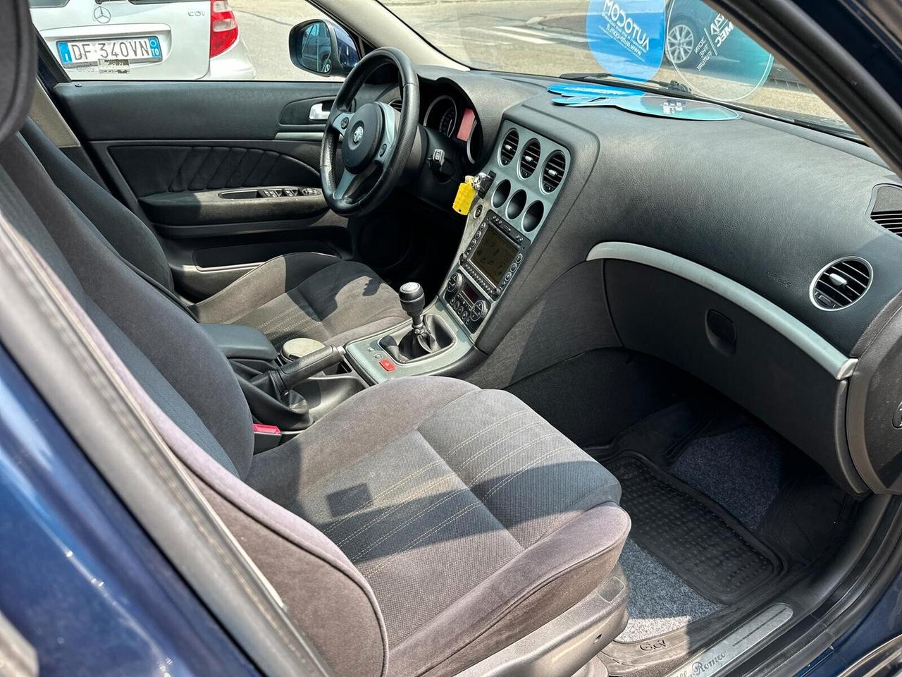 Alfa Romeo 159 1.9 JTDm 16V Sportwagon TI