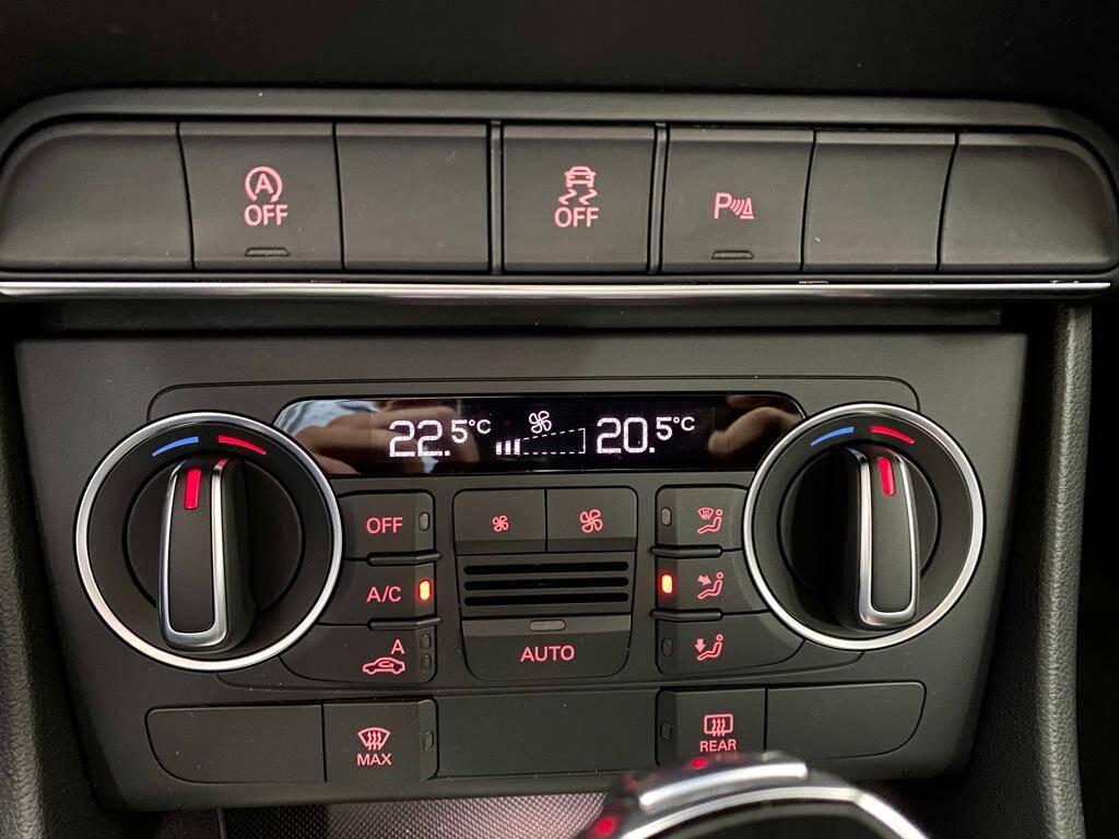 Audi Q3 2.0 tdi Business 150cv s-tronic