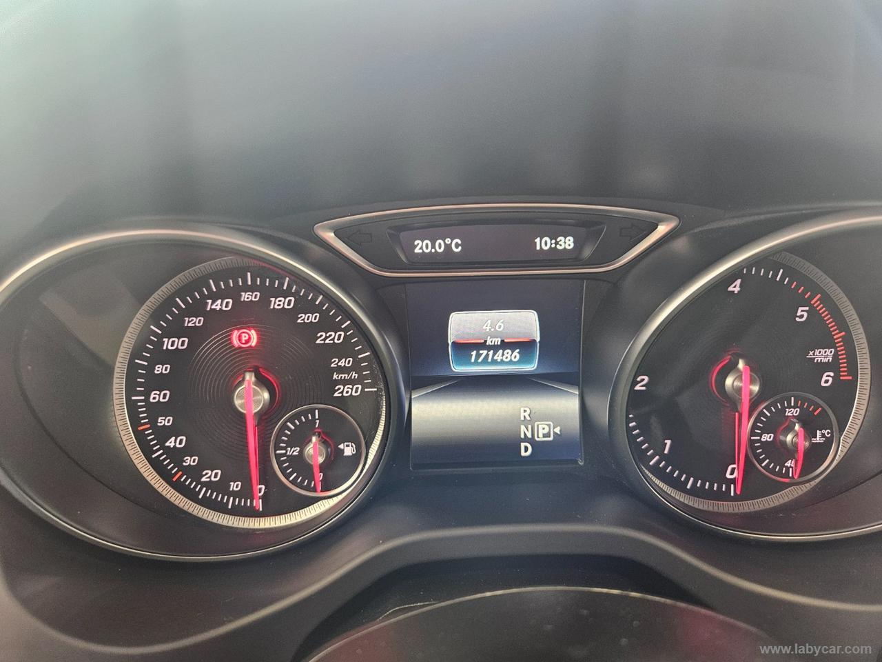 MERCEDES-BENZ CLA 220 d S.W. Automatic Premium