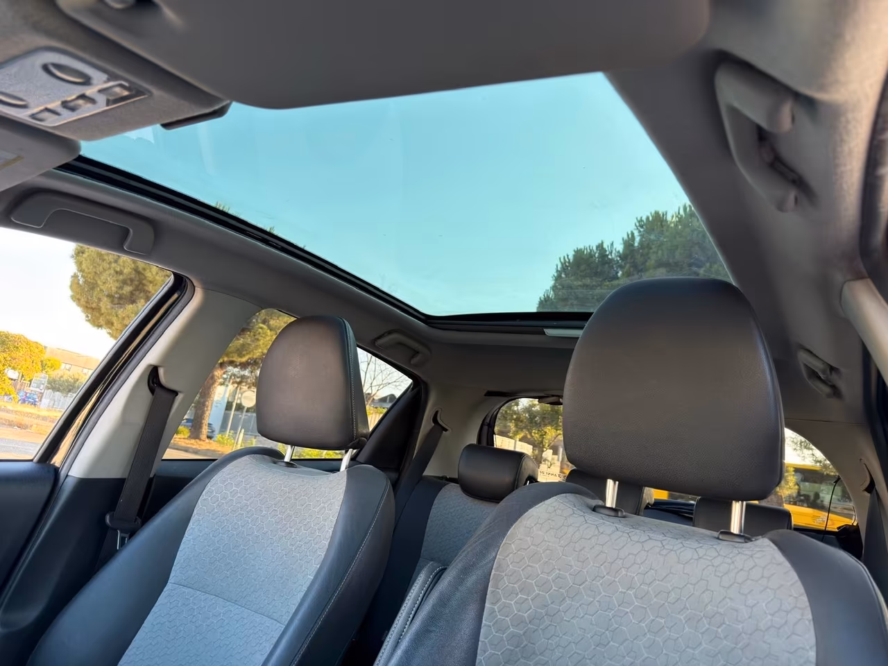 Toyota Yaris 1.4 D-4D 5 porte Lounge