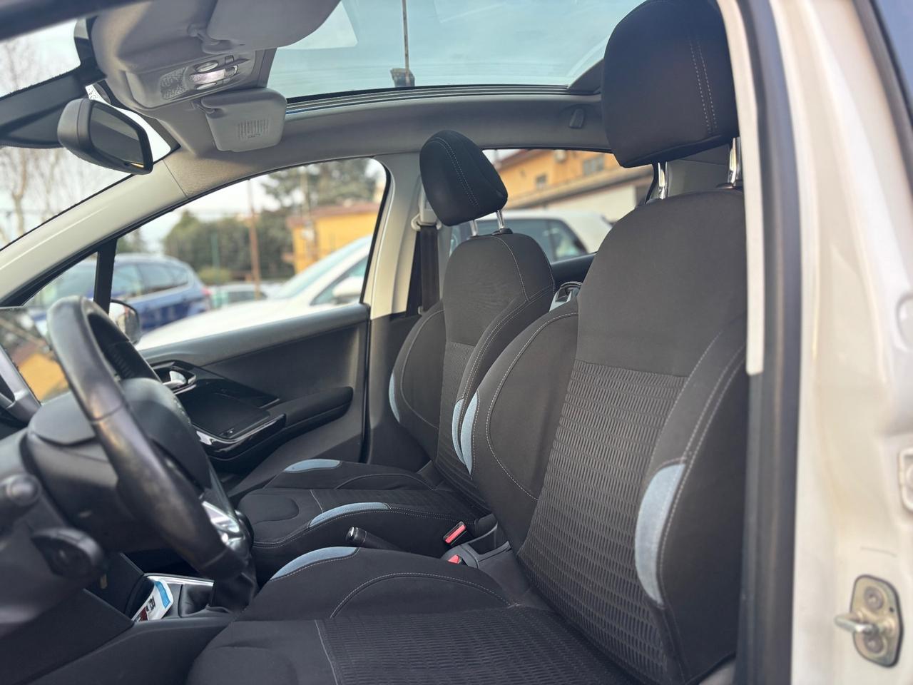 Peugeot 208 1.6 e-HDi