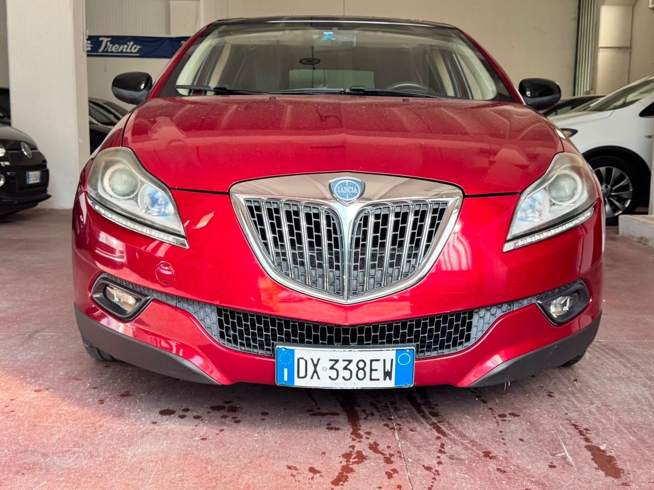 Lancia Delta 1.6 MJT DPF Platino NEOPATENTATI