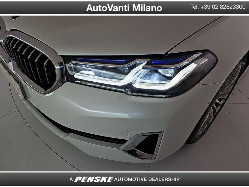 BMW Serie 5 540d Touring mhev 48V xdrive Luxury auto