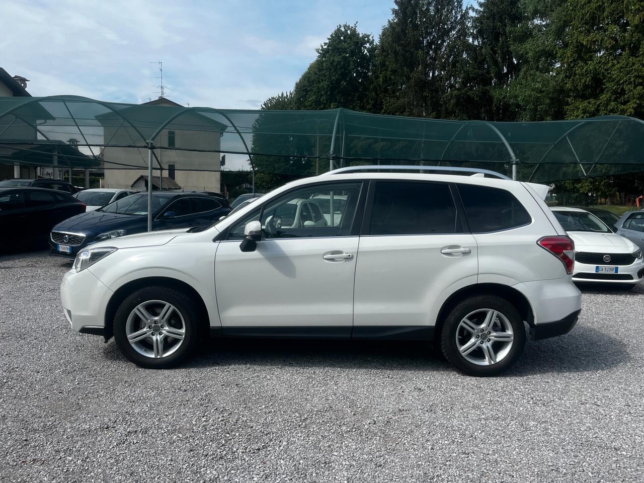 Forester 2.0D Exclusive