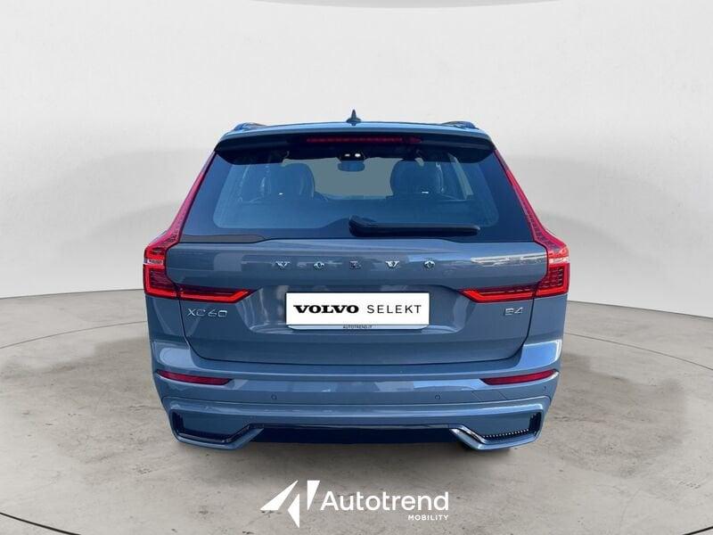Volvo XC60 B4 197+14 CV Automatica MIld Hybrid Diesel LED R-design