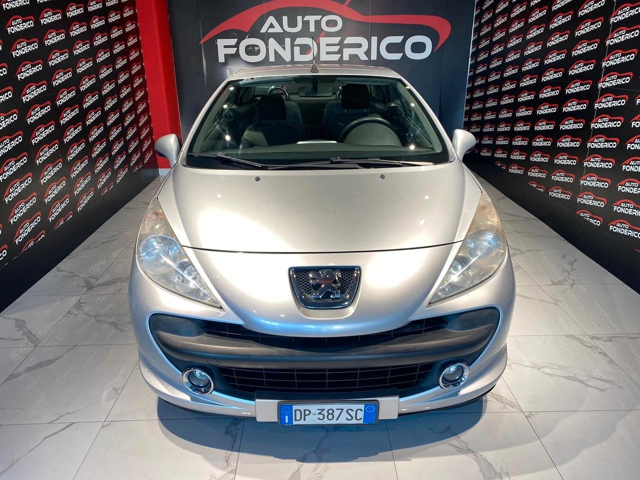 Peugeot 207 1.6 HDi cabrio - 2008
