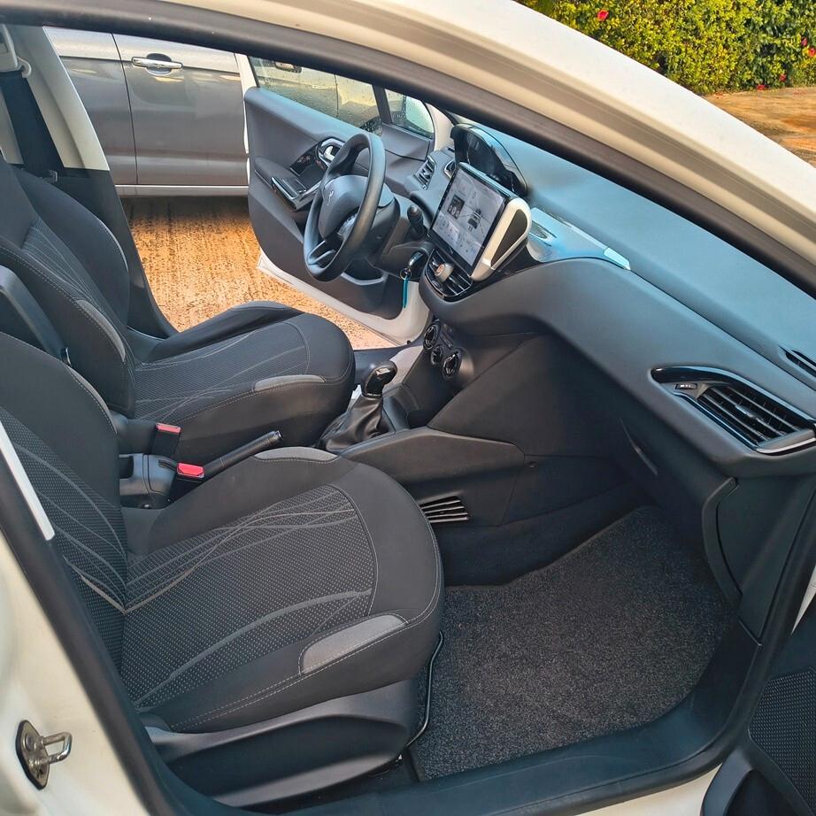 Peugeot 208 1.4 HDi 68 CV 5 porte Active