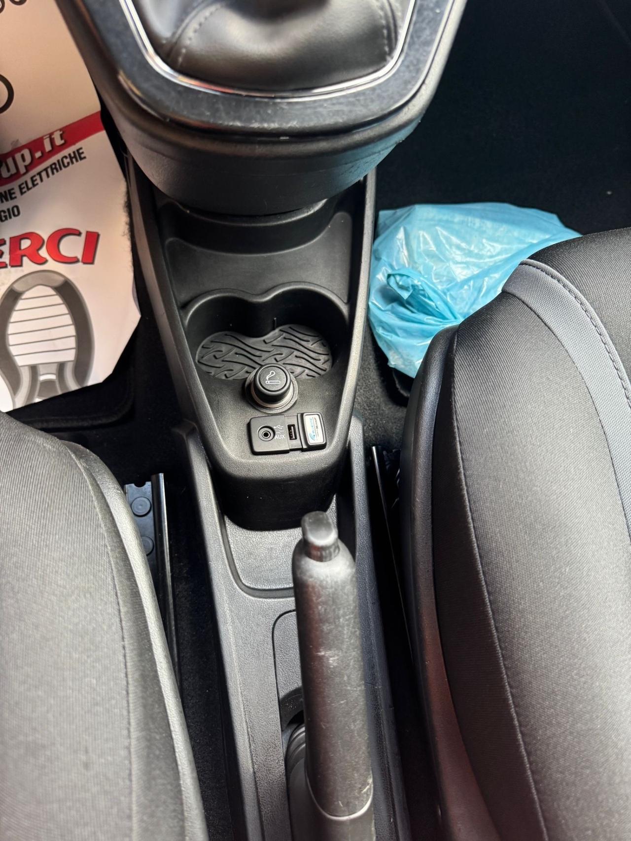 Lancia Ypsilon 0.9 TwinAir 85 CV 5 porte Metano Ecochic Gold